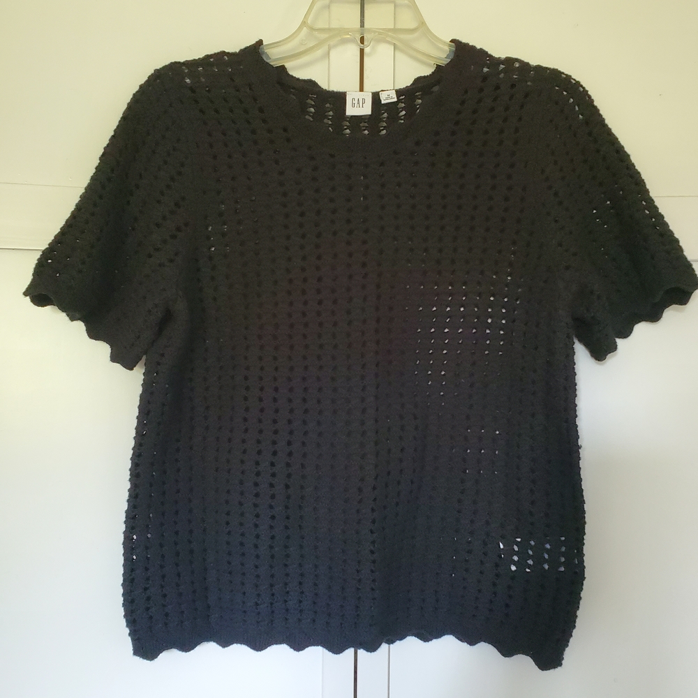 Gap Crochet Knit Short Sleeve Top